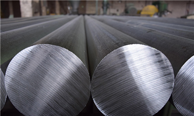 Aluminum Premium Hits Record High On U.S. Tariffs